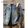 Män mode rippade deminjacka plus storlek Mens Casual Retro Jean Outerwear European och American Style Frayed Demin Jackets 240304