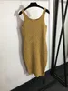 Knit designer klänning för lång t -shirt kvinnors kläder sommar casual lady bodycon ärmlös bomullstickande brev smal passform sexig mode