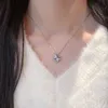 Collana a V in argento sterling 925 con carrello fiore fortunato a doppia faccia a quattro foglie collana di erba femminile 2022 nuova catena di collare avanzata Tiktok Live