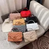 70 ٪ خصم المصنع على الإنترنت 2022 جديدة للسيدات الكتف أحادي الكتف حقيبة اليد Lingge Woman Bags303D