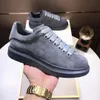 Designer Hommes Chaussures Baskets De Luxe Femmes Baskets À Lacets Original Miroir Qualité Chaussure Panneaux En Daim Baskets Basses Entraîneur Occasionnel avec Boîte Dhgate Nouveau