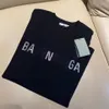 Nya sommarmode kvinnor t-shirt casual paris avancerad version man kvinnor tees med strass B bokstäver korta ärmar topp säljer lyx tjej hip hop kläder skjorta