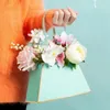 Boîte à fleurs portable Coffrets cadeaux Rose Emballage Emballage Sac en papier Boutique Mariage Saint Valentin Cadeaux de fête d'anniversaire 240228