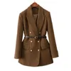 Blazer caldo blazer caldo addensato inverno Elegante cappotto da ufficio con cinghia con doppia giacca da twill a doppia giacca da twill versatile 240226