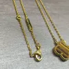 Collana a V Famiglia a quattro foglie di erba Collana di pietra occhio di tigre Fiore singolo Ciondolo in agata fritillaria naturale Collana classica a doppia faccia con collare in erba fortunata