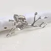 10PCS Metal plum blossom napkin ring gold and silver napkin holder table setting decoration for western gathering place1198m