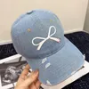 Dżinsowe litery Bowknot Ball Cap for Mens Women Bucket Hats Baseball Caps Summer Street Caps Beanie Wysoka jakość