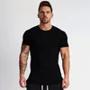 Muscleguys Zwykły odzież fitness T Shirt Men O-Neck T-shirt Bawełny kulturystyka koszulki Slim Fit Tops Gyms Tshirt Homme 240229