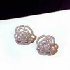 Nouvelles boucles d'oreilles à aiguilles en argent coréen, ensemble Super étincelant exquis avec boucles d'oreilles et boucles d'oreilles roses de Style zircone pour femmes E001711