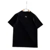 여성 Tshirt 디자이너 오리지널 품질 여성 Tshirt 패션 브랜드 삼각형 캐주얼 둥근 목록 짧은 슬리브 탑 커플 느슨한 티셔츠