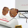 Senior män och kvinnor designar lyxiga solglasögon, Fashion Classic UV400 Högkvalitativ sommar utomhus Drive Beach Leisure 9157#