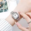 Digitala kvinnors klockor Fashion Simple Luxury Women's Quartz Watch High-End Designer Temperament Watch Casual Ladies Student D261G