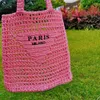 Skolväskor Spring och Summer Hollow Shoulder Tote Bag broderade bokstäver Papper Rop Straw Ladies Portable Beach Shopping