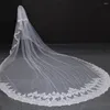 Bridal Veils High Quality 5 Meter Neat Sparkle paljetter Lace Edge 2T Wedding Veil med kam 5 m lång lyx 2 lager265p