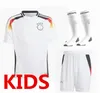 2425ヨーロッパカップドイツフットボールジャージーキットKROOS HUMMELSWERNER DRAXLER REUS MULLER GOTZE MEN'S FOOULBLUA SHIRT CHILDRESセットプレーヤーDermanderバージョン