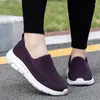 912 Buty Walking Mesh Menów dla kobiet wiosna letnie sport na świeżym powietrzu mieszkania czarne oddychające trampki rozmiar 36-45 230