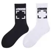 Designer Fashion Mens Womens OW Socks 100% bawełniane pończochy Wysokiej jakości uroczy wygodny wzór serca 21N5