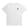 New Play Mens T 셔츠 디자이너 Red Commes Heart Women Garcons S Badge des Quanlity TS Cotton CDG 자수 짧은 슬리브 hyc