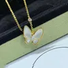 Elegant Butterfly-shaped Bracelets Necklaces Earrings Fashion Woman Girls Chain Wedding Clone Bracelets Necklaces Special Design Jewelry with Gift box