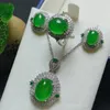 Halsbandörhängen Set High Grad A Green Jade Jewelry Inlaid med Emerald Zircon Luxury Jadeite Rings Jwellery Set Women
