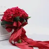 Kwiaty ślubne aranżacja bukietów ślubnych czerwone bukiety de Mariage306m