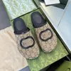 Masculino feminino bege e ébano chinelo fechado toe chinelos em tom dourado para mulheres moda bordada agasalho sapato plano fivela casual preguiçoso sapatos