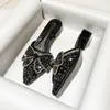 Mingman Damenschuhe Sandalen J292-2, Wasserdiamant, kleiner Duftstil, niedriger Absatz, Baotou-halbe Hausschuhe, modische Schuhe für Sommer-Outwear