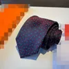 AA Moda Corbatas de alta calidad Diseñador para hombre 100% Corbata de seda Corbata negra Aldult Jacquard Fiesta Boda Negocio Tejido Diseño de moda Hawaii Caja de corbatas