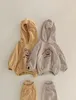 مجموعات الملابس Milancel 2022 Baby Girls Clothes Bear Hoodie and Pants 2pcs Born Boys Suitsh Shirt Suit 920551