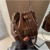 Factory Direct Store French Fashionable Small Fragrance Bag for Womens 2024 Autumn/winter New Lingge Chain Bucket High Quality Texture Crossbody