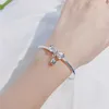 Armreif 58MM Süße Quaste Schmetterling Frau Armband Herz Doppelschicht Luxus Charme Ästhetische Accessoires 2024