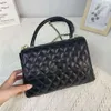 Boutique Usine En Gros Xiaoxiangfeng Nouveau Sac Cf Xiaoxiang Handheld Bandoulière Lingge Brodé Fil Verrouillage Boucle Femmes Épaule Unique Mode