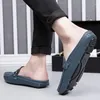 Scarpe casual 2024 Uomini di marca Estate Piatto Uomo Nero Morbida pelle Slip-on Mezze pantofole Comodi mocassini da guida