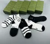 Designers Mens Womens Socks Luxurys Sport Winter Mesh Letter Printed Brands Cotton Man Femal Sock med Box Set For Gift