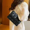 2024 Womens Man Designer Bag Messenger Bags Tote Handbag Real Leather Baguette Shoulder Bag Mirror Quality Square Crossbody Fashion 32AA