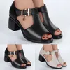 Sandalen Damen Bling Pu Sommer Diamant Fisch Mund Schnalle Dicker Absatz Schuhe Hohl Casual 2024