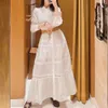 2024 스프링/여름 새 캐주얼 Ma-Je Linen 혼합 프랑스 레이스 칼라 속이 흰색 긴 드레스