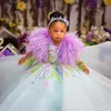 2024 Crianças Vestidos de Festa de Aniversário Vestidos de Menina de Flor Jóia de Penas Mangas Compridas Frisadas Cristais Flowergirl Vestido Princesa Rainha Vestidos de Casamento NF117