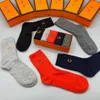 2024 Designer-Socken für Herren und Damen, Sport, Luxus, Sport, Winter, warme, verdickte Socken, bestickte gestrickte Baumwollsocken