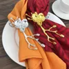 Servilletero de Metal con forma de flor de ciruelo, servilletero dorado y plateado, decoración de mesa para reunión occidental, 10 Uds., place1325e