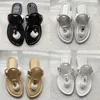 Designer Metallic Patent Matte Leather Slides thong Sandals for Women Casual Slip-On Flops In White Black Yellow Pink Silver 35-43 With Box