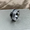 Anneaux de cluster Français Sterling Sier Zircon Bague rotative en céramique adaptée aux bijoux de mode pour hommes et femmes