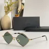 Glasögon kvinnors solglasögon designer lyx nya prisma europeiska och amerikanska solglasögon mäns retro solglasögon