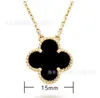 Designer Pendant Necklace Sweet Love Vanca Jade v Gold Clover for Women Silver Single Flower Natural Fritillaria Malachite Pendant Rose Gold Lock Bone Cg6g