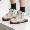 San San 2323-1 Tênis de corrida Novos calçados masculinos modernos do Instagram com a mesma prancha de cano alto, sapatos versáteis para pai velho, calçados esportivos estilo Hong Kong