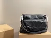 Mulher luxo grande capacidade bolsa de ombro medieval sacola CC personalidade da moda adequada para viagens tiro de rua primavera verão 2024 novo modelo