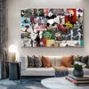 Banksy Graffiti Collage Art Pop toile peinture affiches et impressions Cuadros Art mural pour salon décoration de la maison 242E