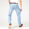 Jeans dritti da uomo d'affari primaverili e autunnali Pantaloni casual elasticizzati alla moda Leggeri Slim Azzurri 240305