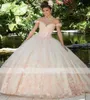 新しいデザインビーズフラワーボールガウンQuinceanera Dresses Luxury Aptliques Debutante Dress for Vestido de 15 Anos3392011