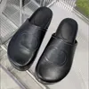 Дизайнерская обувь Летняя мода Мокасины Ленивые плоские тапочки Baotou шлёпанцы кожаные с буквами женские шлепанцы с героями мультфильмов женская обувь Металлические женские сандалии размер 34-42